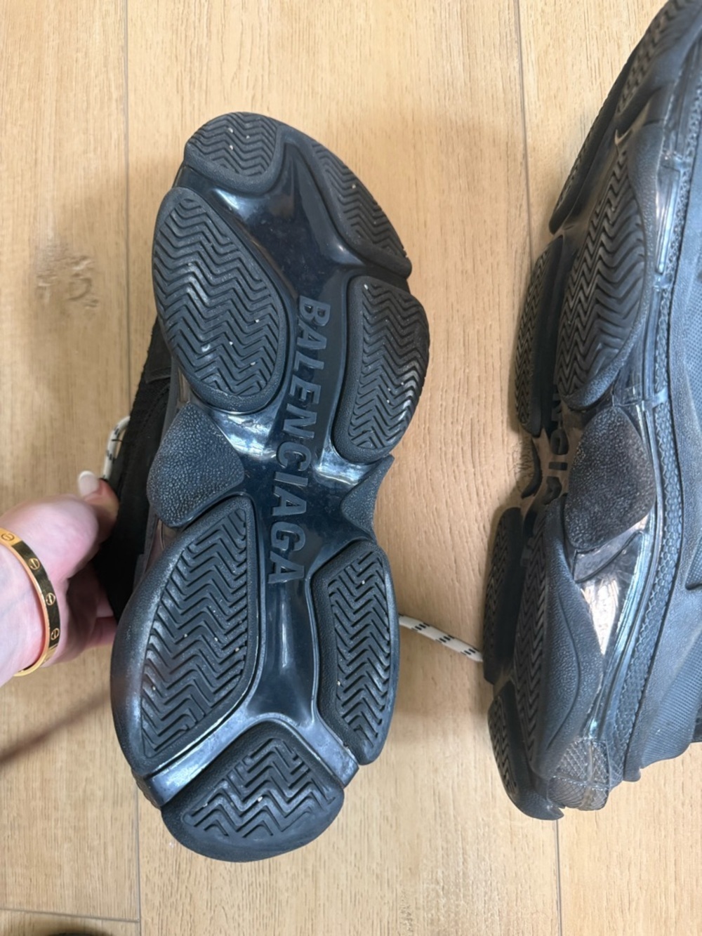 Balenciaga triple s size 42 OBO-AUTHENTIC!! - Picture 2 of 3